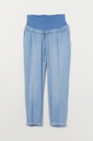 HM  MAMA Pantalón de lyocell