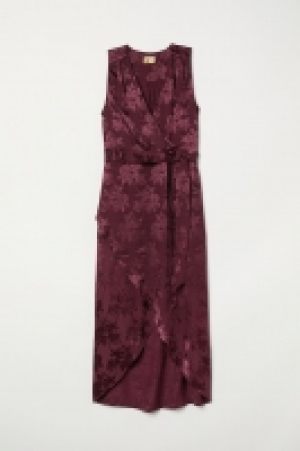 Vestido en tejido de jacquard 34.99 €