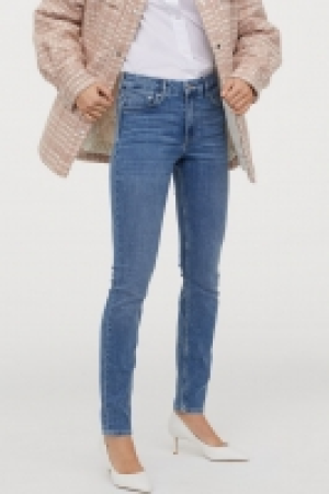 Skinny Regular Jeans 11.99 €