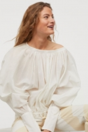 HM  Blusa vaporosa de algodón