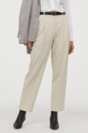 HM  Pantalón tobillero de traje