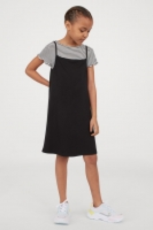 Conjunto de 2 piezas en punto 8.99 €
