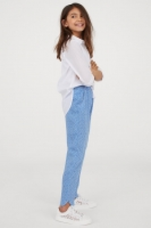 Pantalón sin cierre 8.99 €