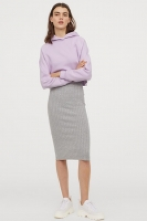 Falda en punto de canalé 9.99 €
