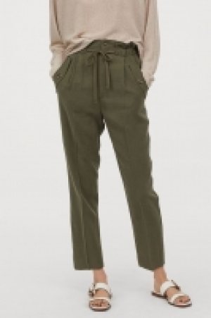 Pantalón tobillero 10.99 €