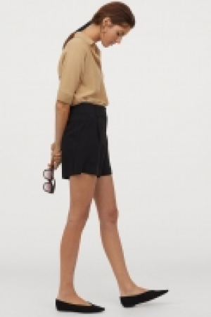 Pantalón corto de vestir 15.99 €