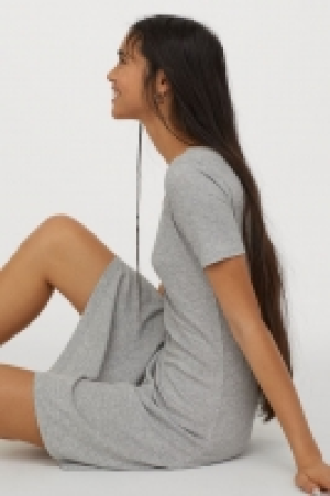Vestido de canalé 8.99 €