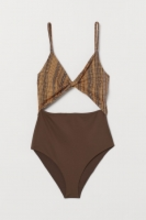 Traje de baño cut-out 15.99 €