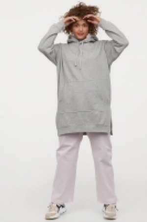 Sudadera oversize con capucha 15.99 €