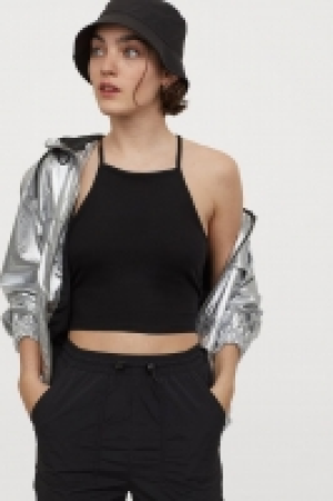 Top corto de tirantes 2.99 €