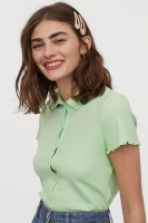 Top con cuello 7.99 €