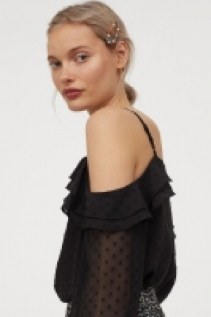 Blusa hombros cut-out 10.99 €