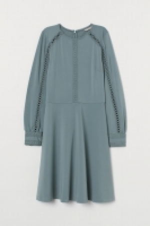 Vestido de punto con encaje 11.99 €