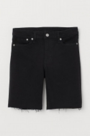Vaqueros cortos 15.99 €