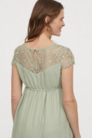 MAMA Vestido con encaje 24.99 €
