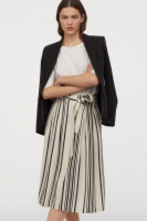 Falda con cinturón de anudar 15.99 €