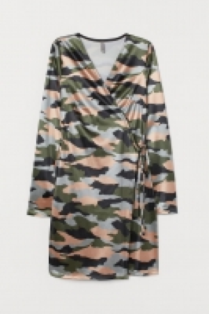 Vestido cruzado 12.99 €
