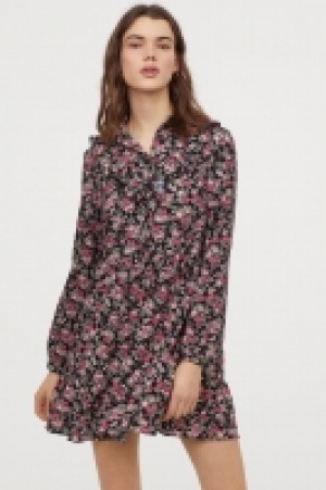 Vestido con volantes 15.99&nbsp;&euro;