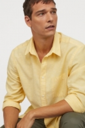 Camisa con lino Regular Fit 14.99 €