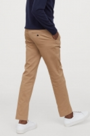 Chinos de algodón premium 24.99 €