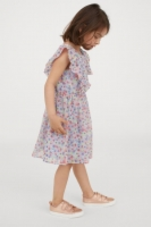HM  Vestido floral en gasa