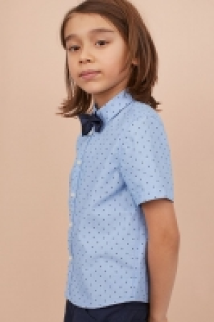 Camisa con pajarita/corbata 4.99 €