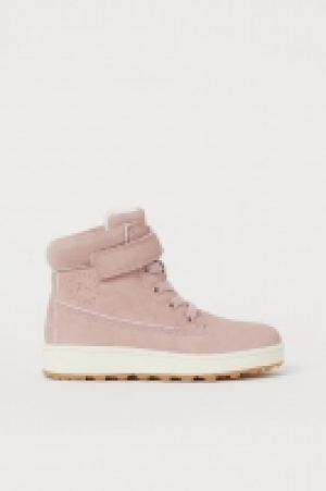 Botas 17.99 €