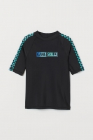 Camiseta de baño con UPF 50 9.99 €