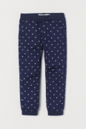 Joggers forrados 8.99 €