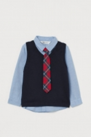 Camisa y chaleco 8.99 €