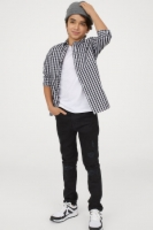 Pantalón de sarga Skinny Fit 12.99 €