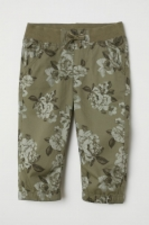 Pantalón 3/4 sin cierre 4.99 €