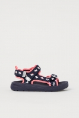 Sandalias estampadas 11.99 €