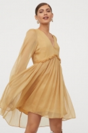 Vestido de gasa en V 27.99 €