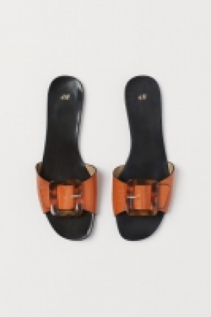Sandalias abiertas 8.99 €