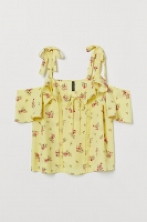Blusa hombros cut-out 9.99 €