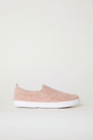 Deportivas sin cierre 8.99 €