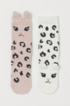 Pack 2 calcetines de chenilla 3.99 €