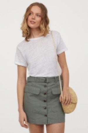 Falda utility corta 12.99 €