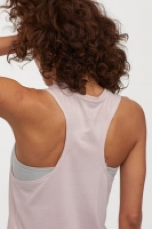 Camiseta deporte con textura 4.99 €