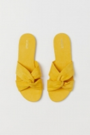 Sandalias abiertas 7.99 €