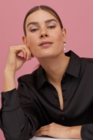 Blusa de satén 10.99 €