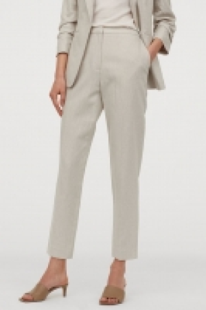 Pantalón pitillo 17.99 €