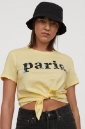Camiseta con nudo 4.99 €