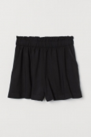 Pantalón corto amplio 4.99 €