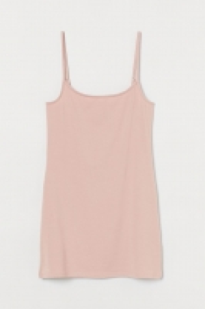 Top largo con tirantes 2.99 €