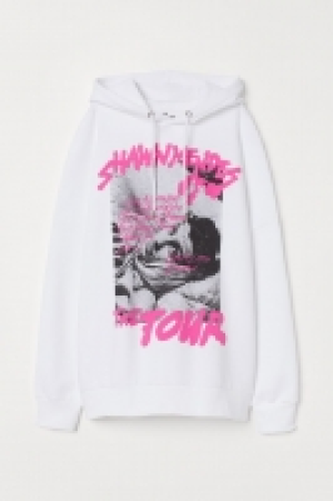 Sudadera oversize con capucha 8.99 €