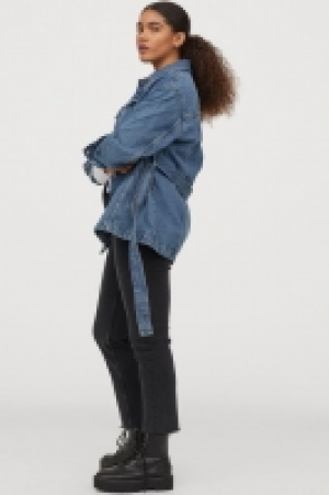 Chaqueta denim con cinturón 20.99 €