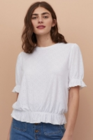Top bordado 9.99 €