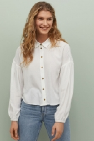 Blusa con mangas puffy 12.99 €